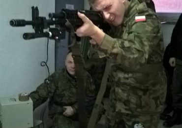 Zajęcia klasy wojskowej ZSP 1 w 16 Batalionie Saperów
