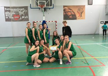 Srebro dla naszych koszykarek !