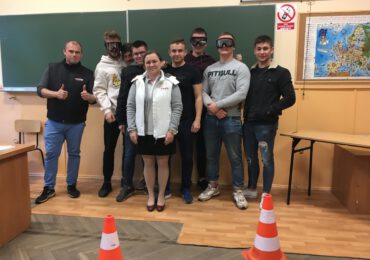 „Nie bądź dzbanem drogowym”