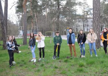 ZAPRASZAMY DO WSPÓŁPRACY PRZY TRADYCYJNYM SADZIE