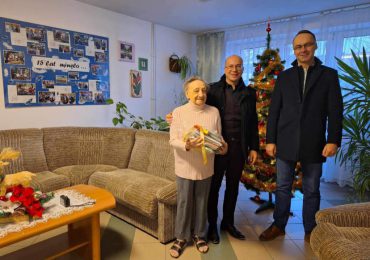 Kartki świąteczne dla Seniorów z DPS-u