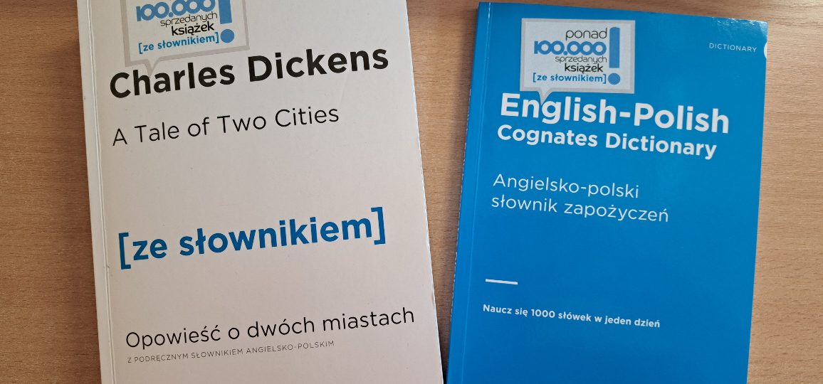 Dar od Wydawnictwa [ze słownikiem] dla szkolnej biblioteki