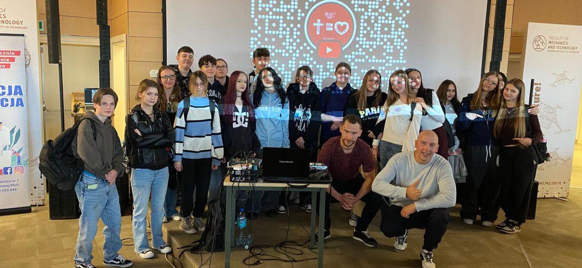Koncert "Ku Wolności" – inspirujące spotkanie z grupą Wyrwani z Niewoli